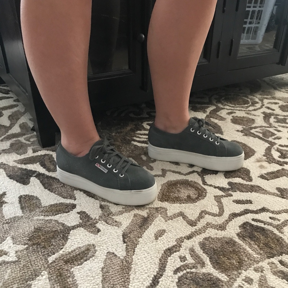 Gray Platform Superga's size 7 1/2